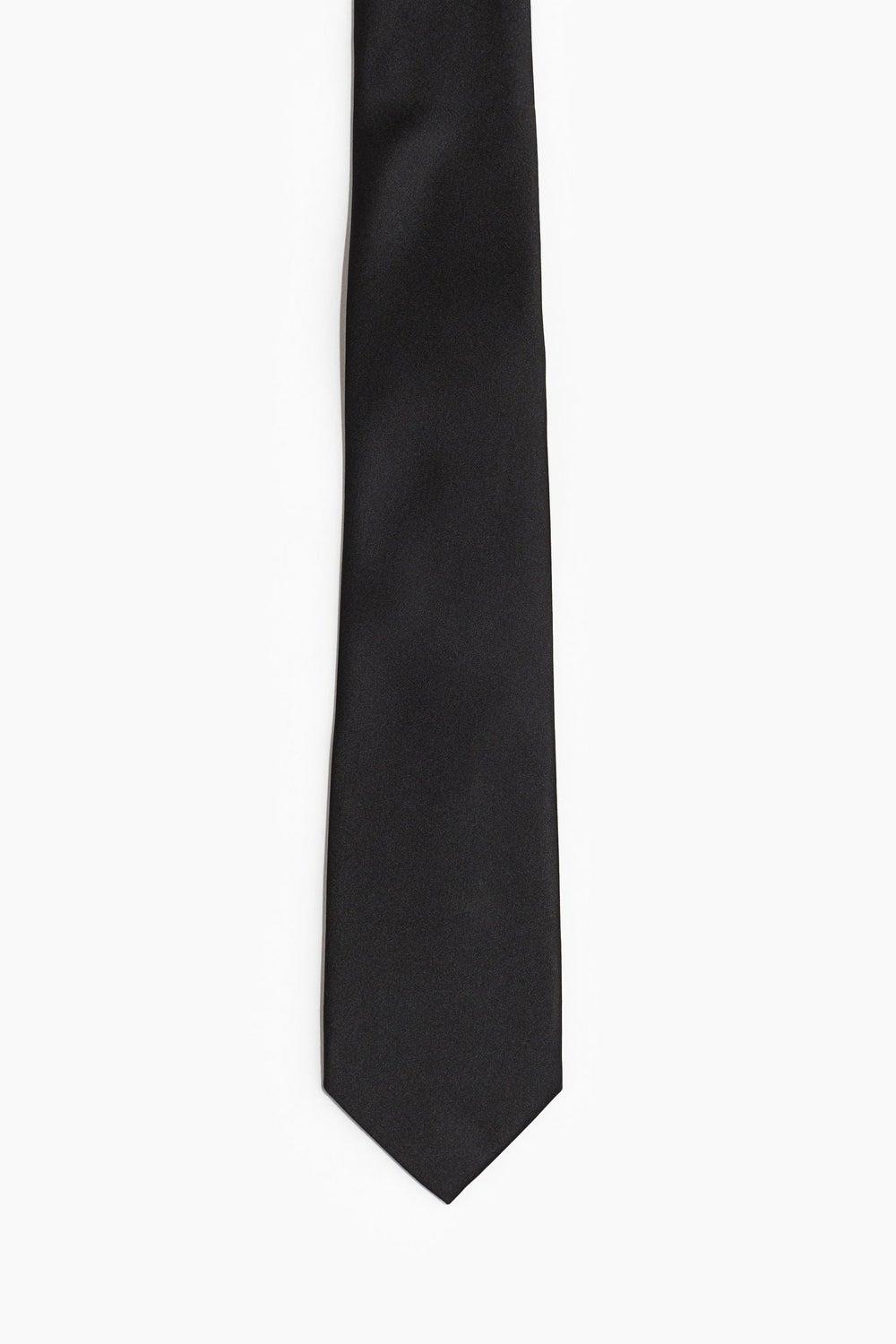 H&M Men's Essential Elegance Classic Tie - Image 1