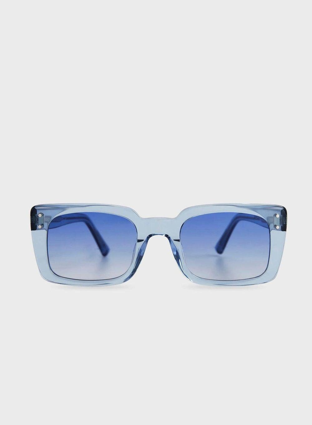 MESSYWEEKEND Anna - Chic Wayfarers for the Modern Man - Image 1