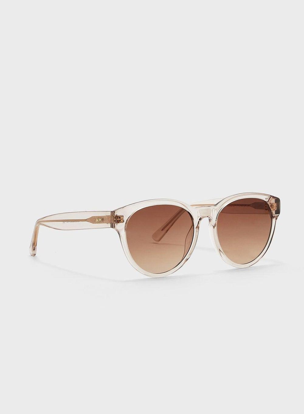 MESSYWEEKEND Rita Shape - Chic Lightweight Sunglasses - Image 1