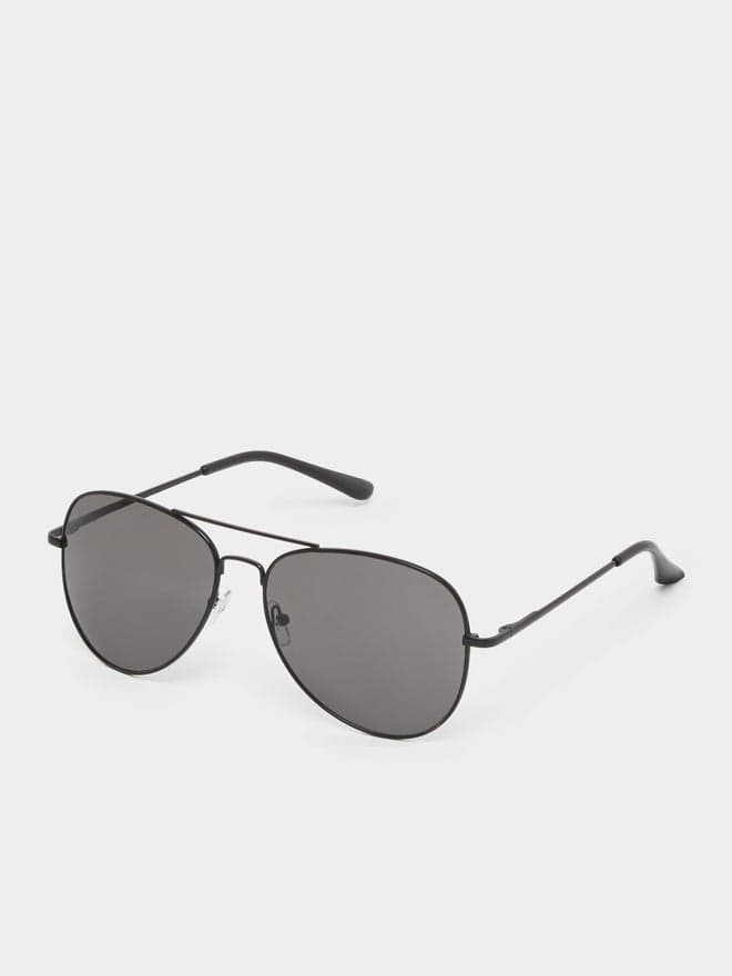 Styli Slim Round Men's Sunglasses with Comfort Nose Pads - Image 1