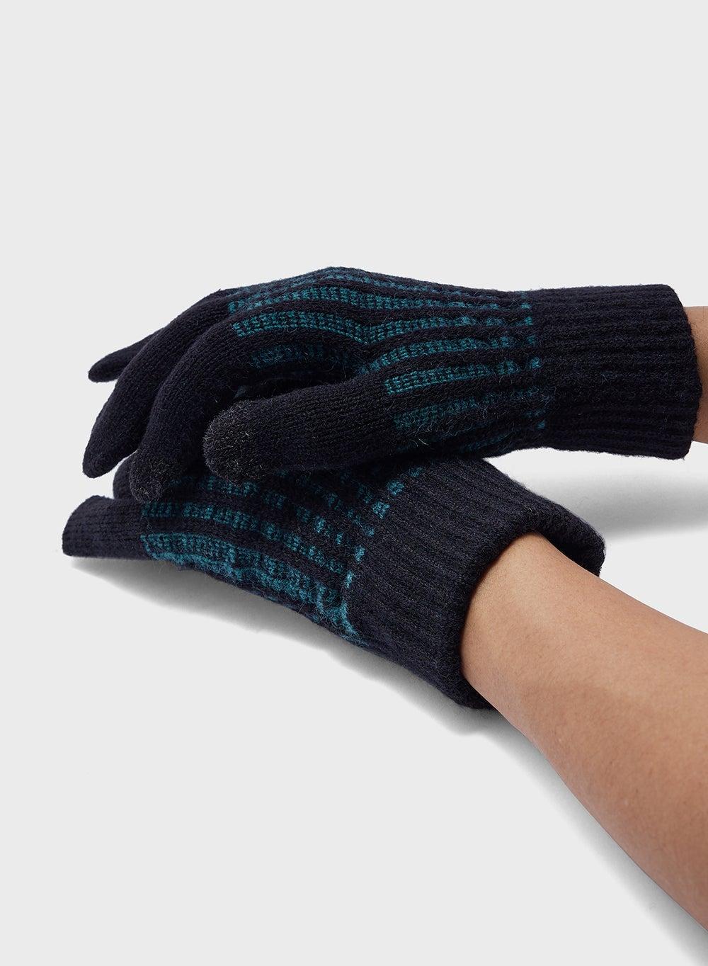 Seventy Five Luxury Men's Knitted Gloves: Winter Elegance - Image 1