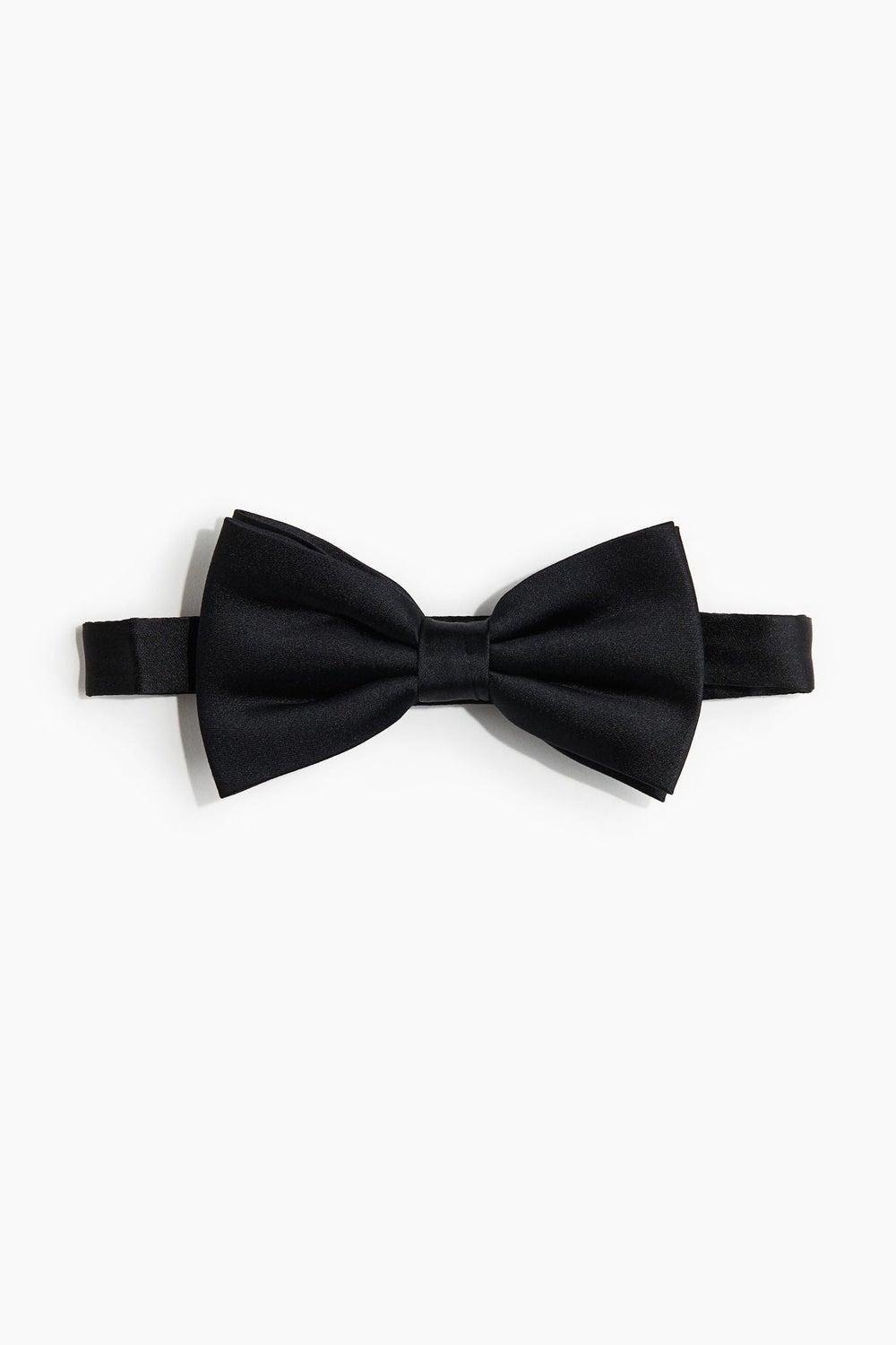 H&M Men's Elegant Silk-Feel Satin Bow Tie - Image 1