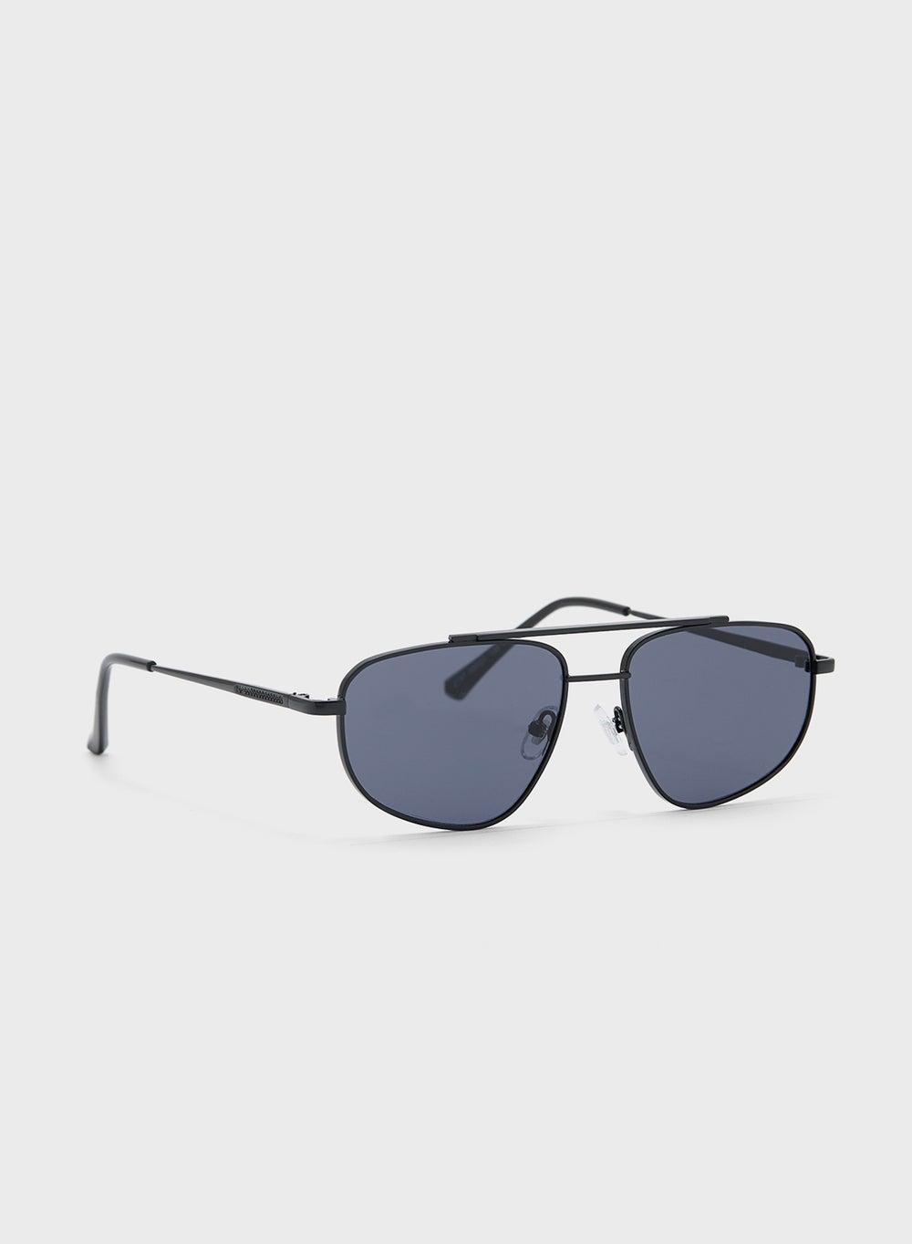 Seventy Five Sleek Casual Sunglasses for Stylish Men - Image 1