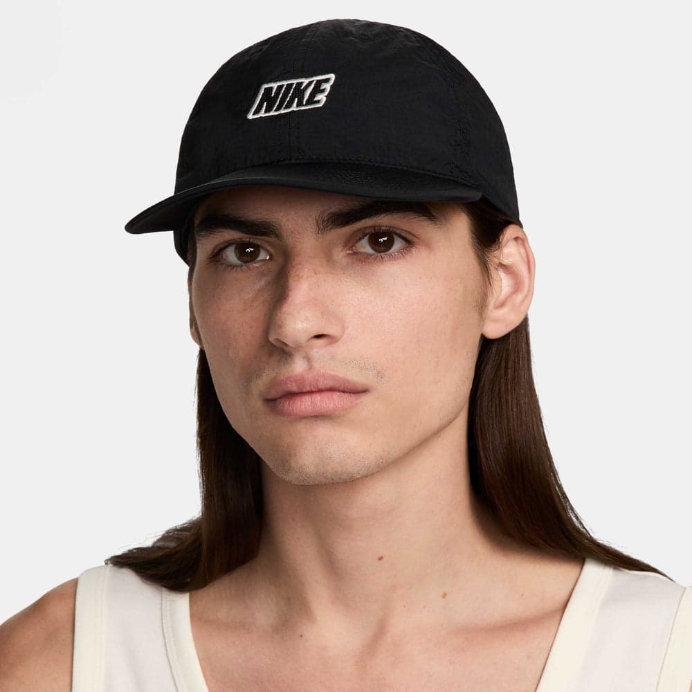 Nike Club Men's Outdoor Cap – Unstructured Elegance - Image 1