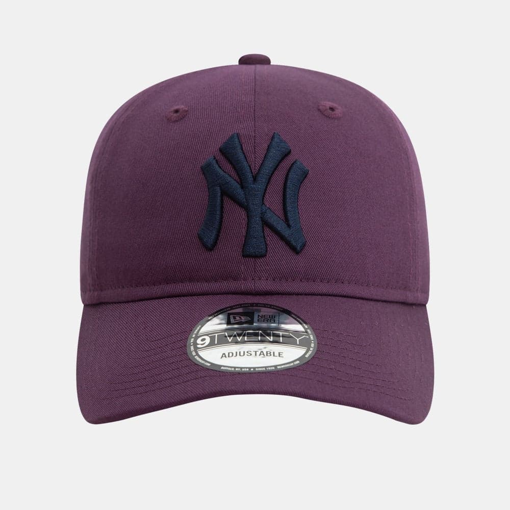 Elegant New Era Yankees 9TWENTY Cap - Show Your Pride - Image 1