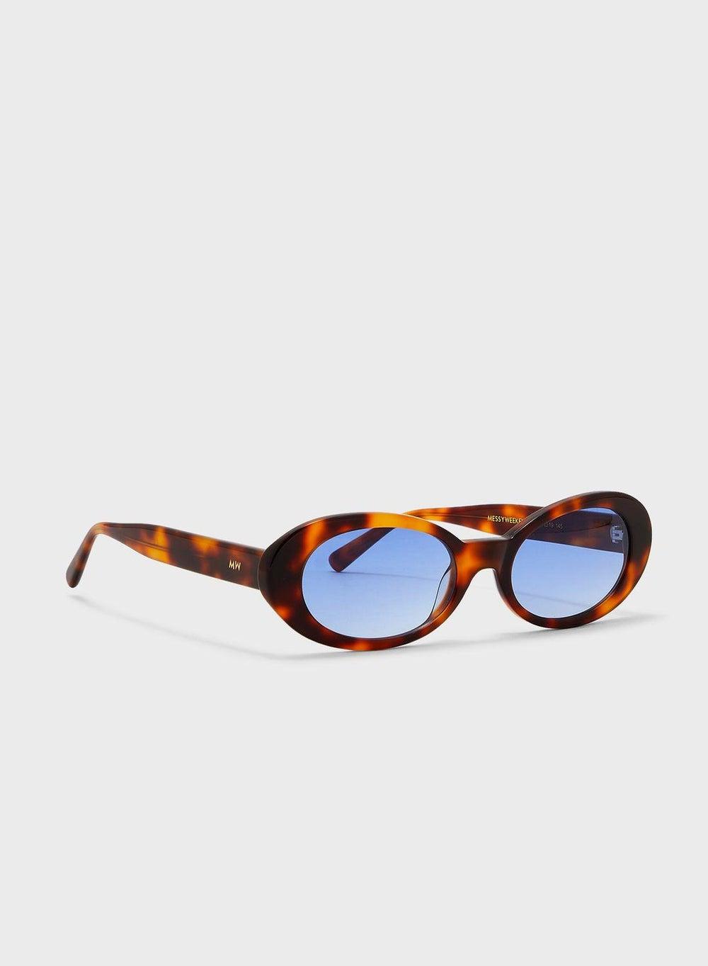 MESSYWEEKEND Kurt Shape Chic Sunglasses - Image 1