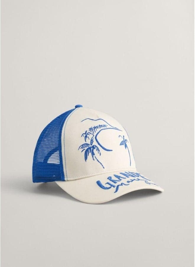 GANT Grande Mare Mesh Cap: Classic Elegance Meets Comfort - Image 1