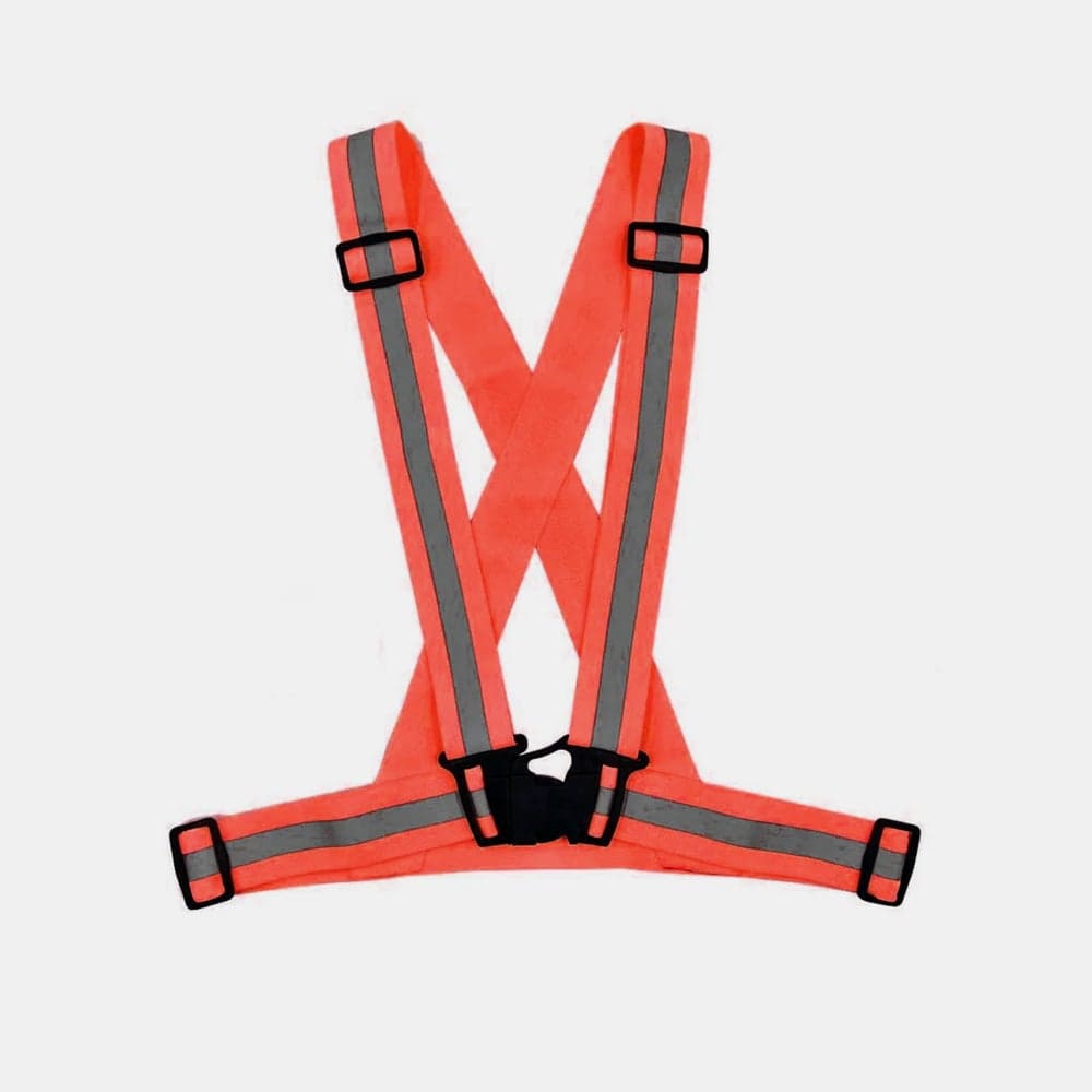 Spartan 360 Reflective Vest: Enhanced Night Safety - Image 1