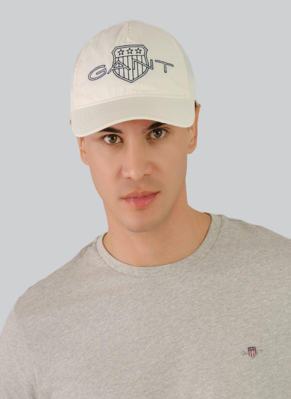GANT Signature Crinkle Cap - Timeless Style for Men - Image 1