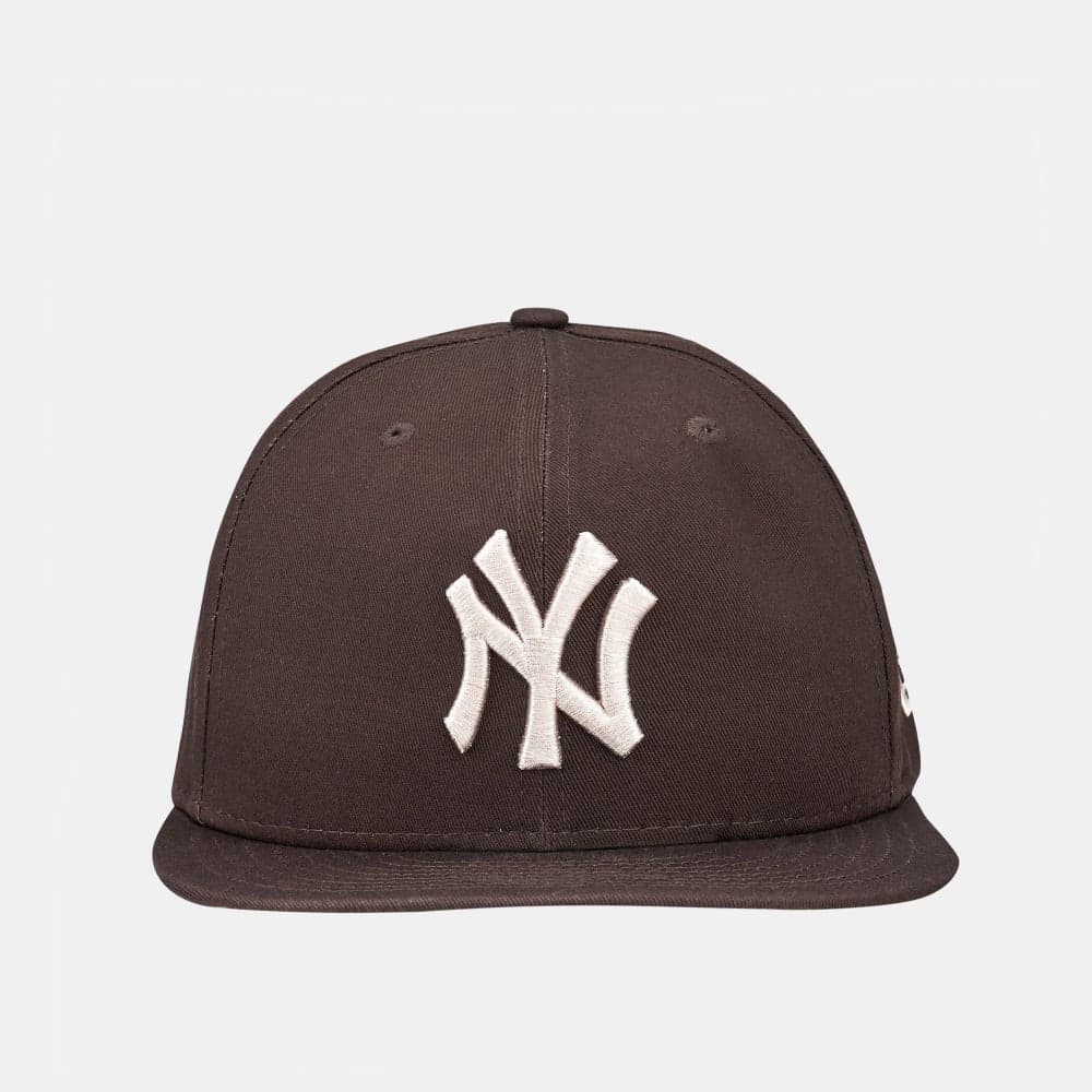 NEW ERA NY Yankees Foil 9FIFTY Men's Cap – Classic Style - Image 1