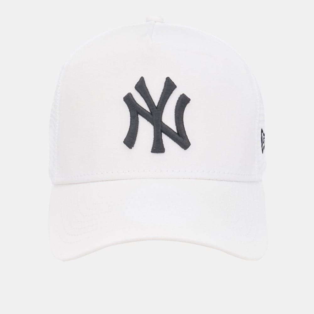 New Era MLB Yankees A-Frame Trucker Snapback Cap - Image 1