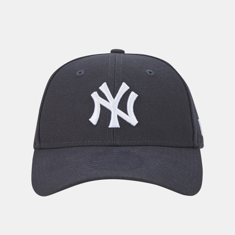 NEW ERA MLB League 9FORTY Yankees Cap - Image 1