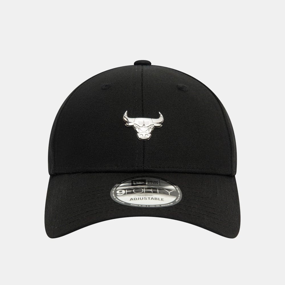 New Era Chicago Bulls 9FORTY Metallic Pin Men's Cap - Image 1