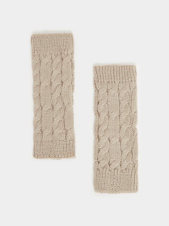 Styli Chic Fingerless Gloves with Thumbhole - Fashion Forward - Image 1