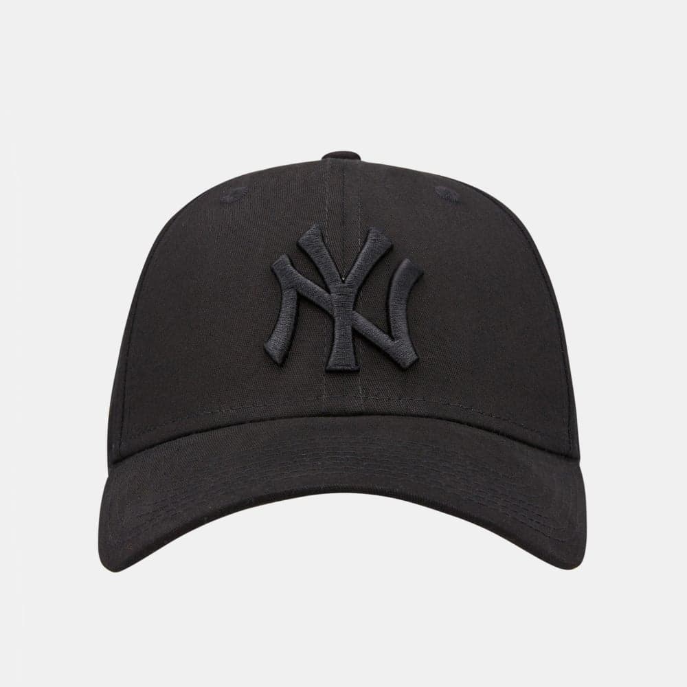 NEW ERA Yankees Classic Cap - Timeless Men's Accessory - Image 1
