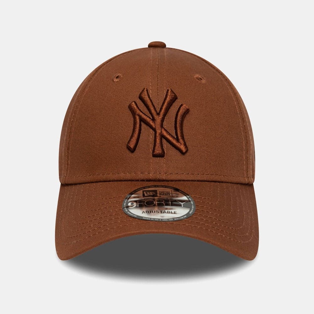 New Era MLB Yankees 9Forty Cap - Classic Sports Elegance - Image 1