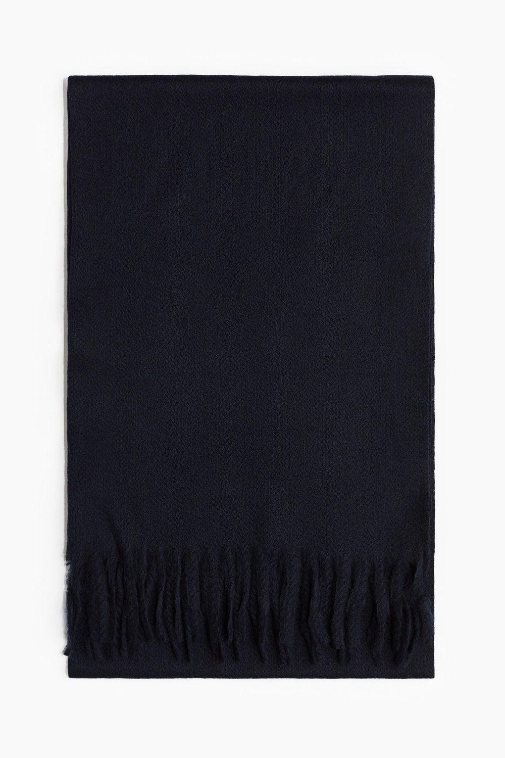 H&M Men's Luxe Blend Scarf with Elegant Fringes - Image 1