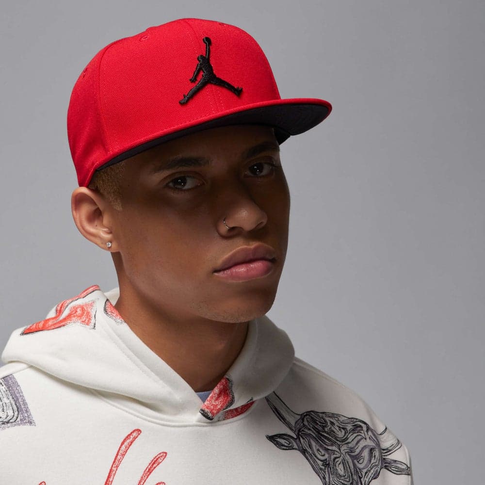 Jordan Jumpman Pro Cap: Sophistication Meets Sport - Image 1