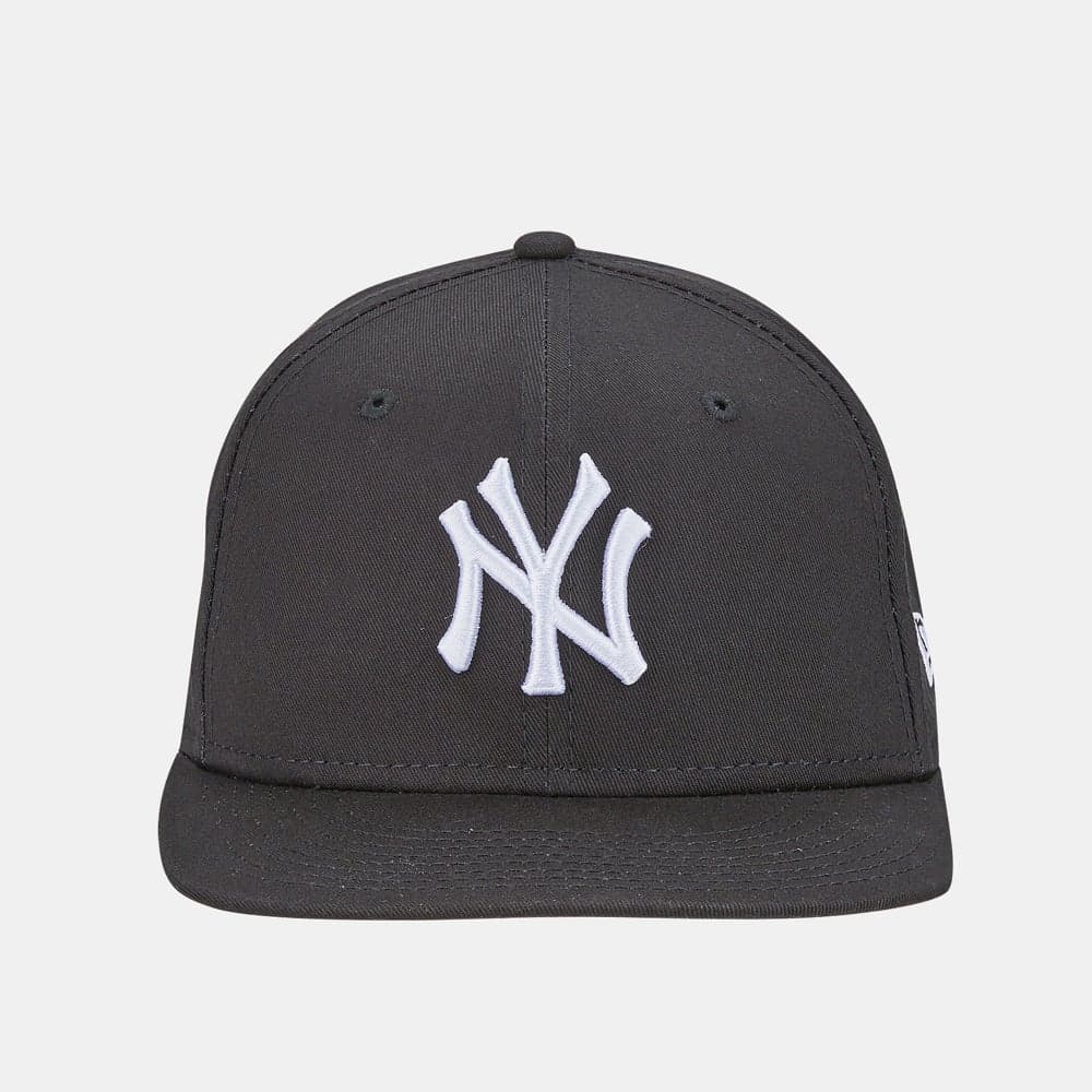Elegant MLB New York Yankees 9FIFTY Men's Cap - Image 1