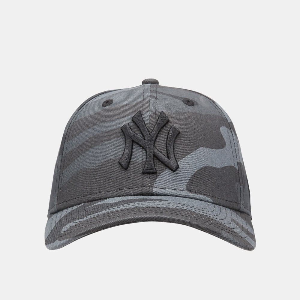 NEW ERA Essential New York Yankees Cap - Image 1