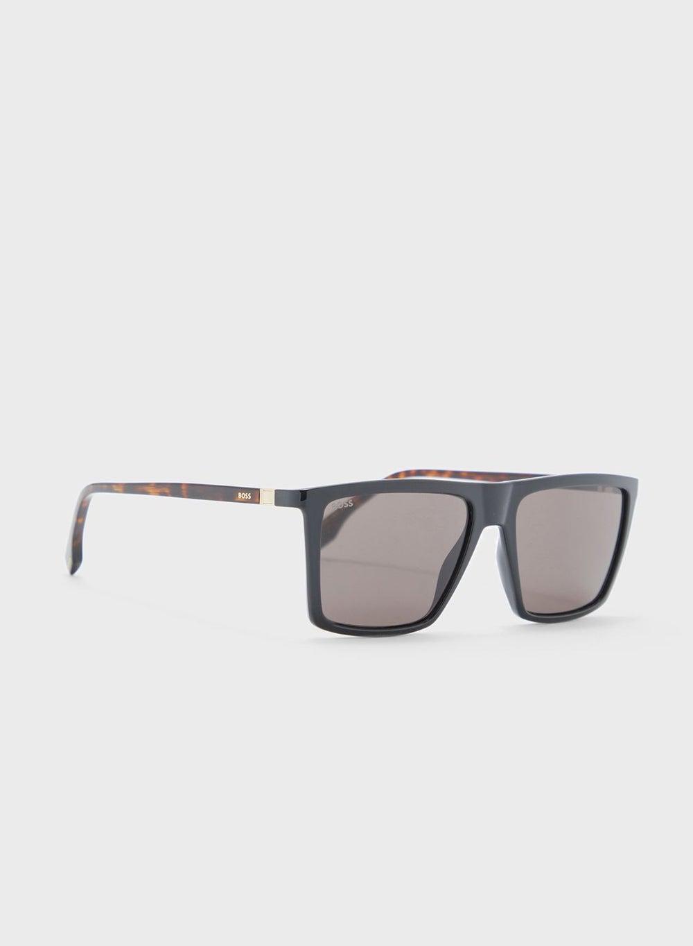BOSS Boss1490/S: Chic UV-Protected Designer Sunglasses - Image 1