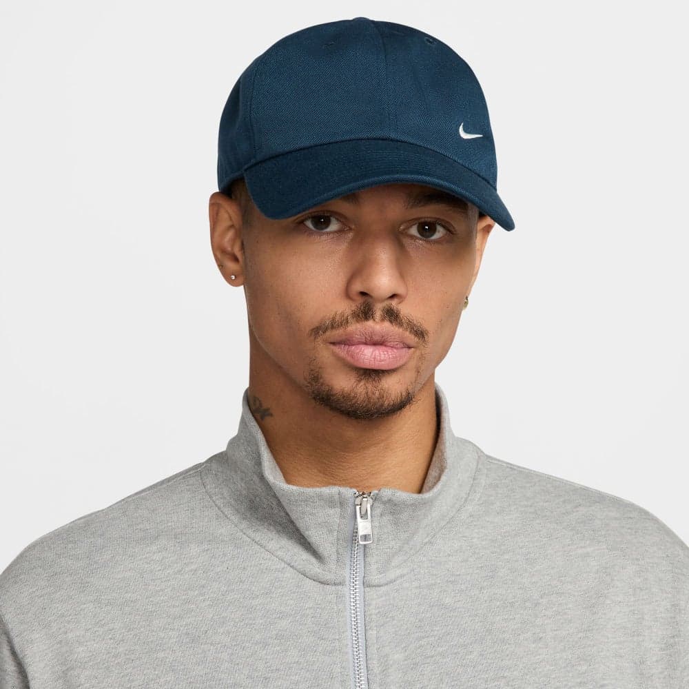Nike Club Classic Unstructured Cap - Casual Elegance - Image 1