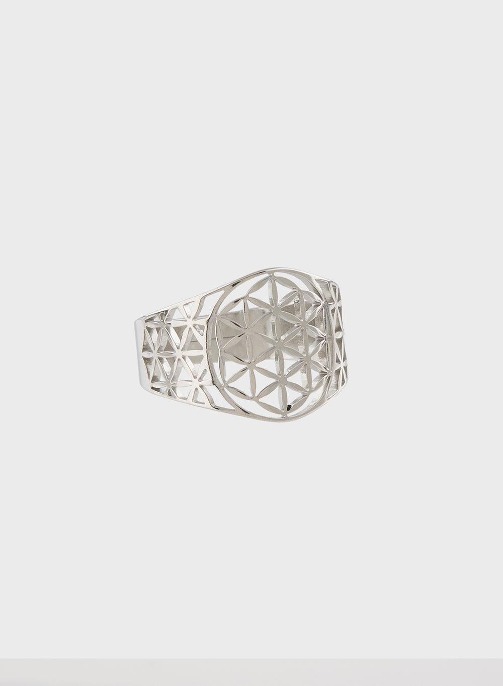 Seventy Five Signet Ring: Elegance Redefined for Men - Image 1