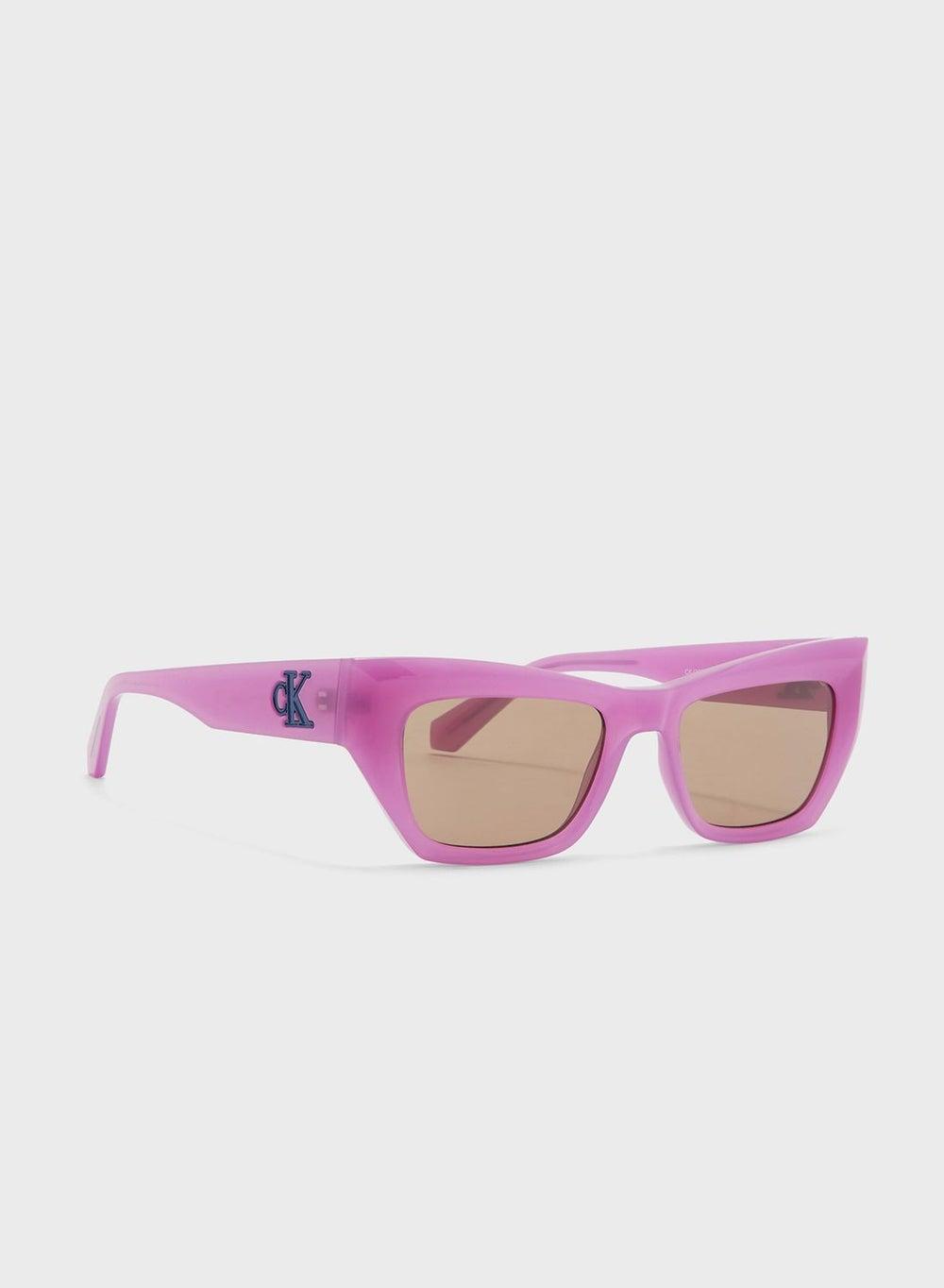 Calvin Klein Jeans Butterfly Sunglasses – Summer Chic - Image 1