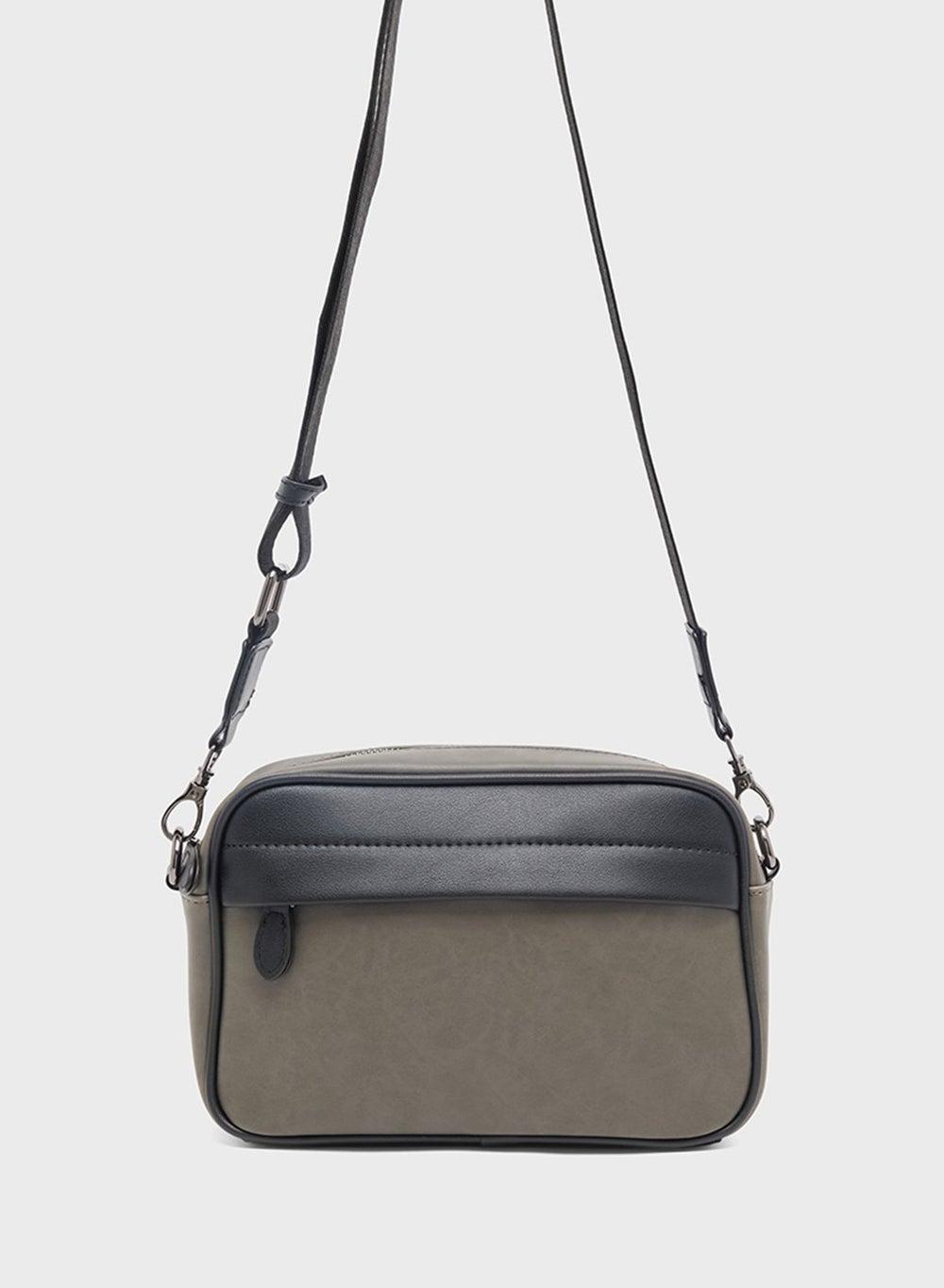 Robert Wood Men's Luxury Leather Messenger Bag - Image 1