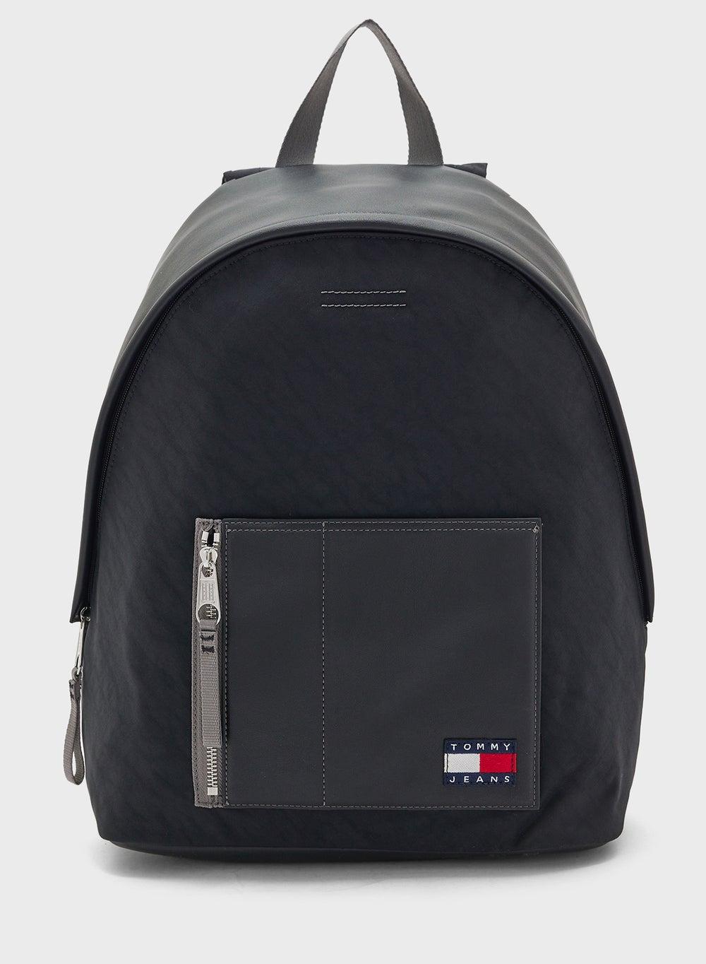 TOMMY JEANS Men's Logo Dome Backpack - Style Meets Function - Image 1