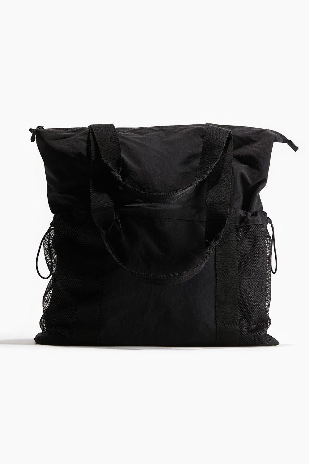H&M Water-Repellent Men's Sports Bag: Sleek & Functional - Image 1