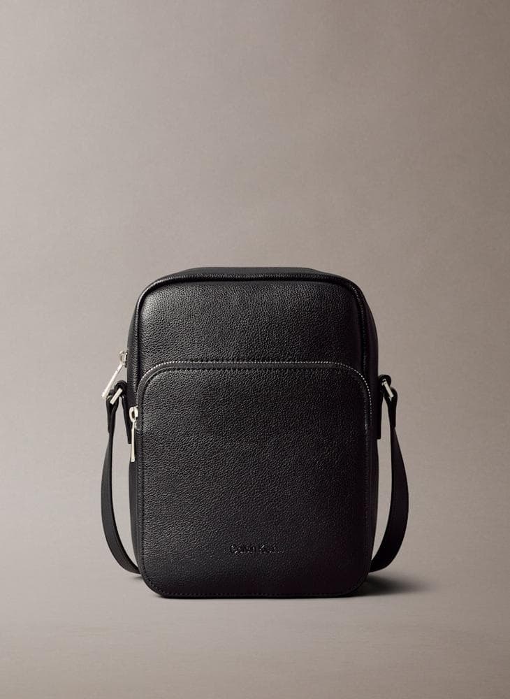 CALVIN KLEIN Elegance On-the-Go: Men's Casual Crossbody Bag - Image 1