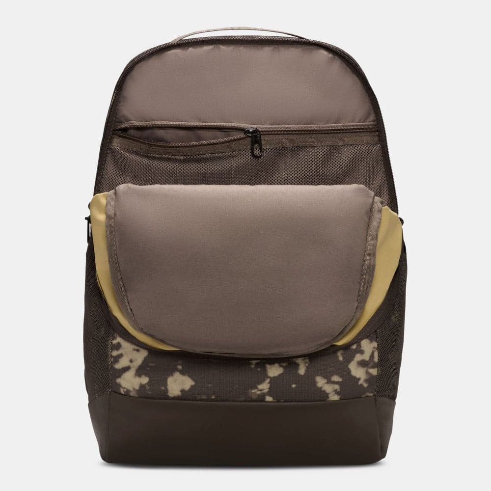 Nike Brasilia Backpack: Spacious, Durable & Eco-Friendly - Image 1