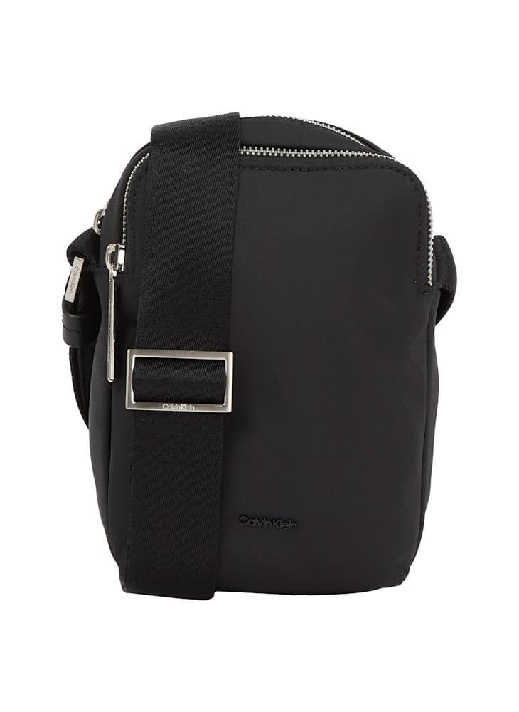 CALVIN KLEIN Business Reporter Bag: Sophistication On-the-Go - Image 1