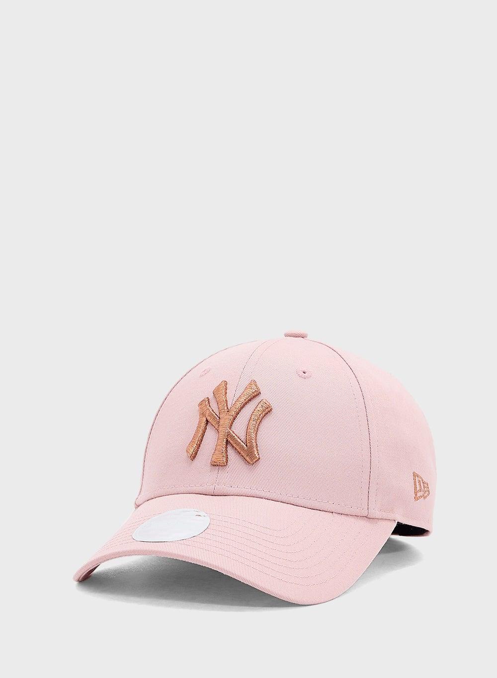 Chic 9Forty New York Yankees Women's Cap - Image 1