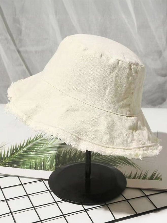 Styli Chic White Frayed Edge Bucket Hat for Women - Image 1