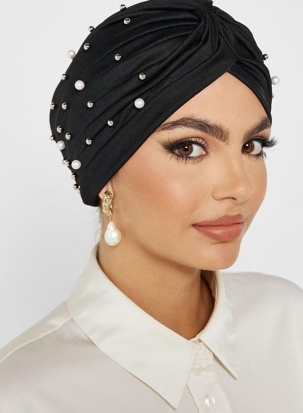 Khizana Pearl-Embellished Turban - Elegant Headwear - Image 1