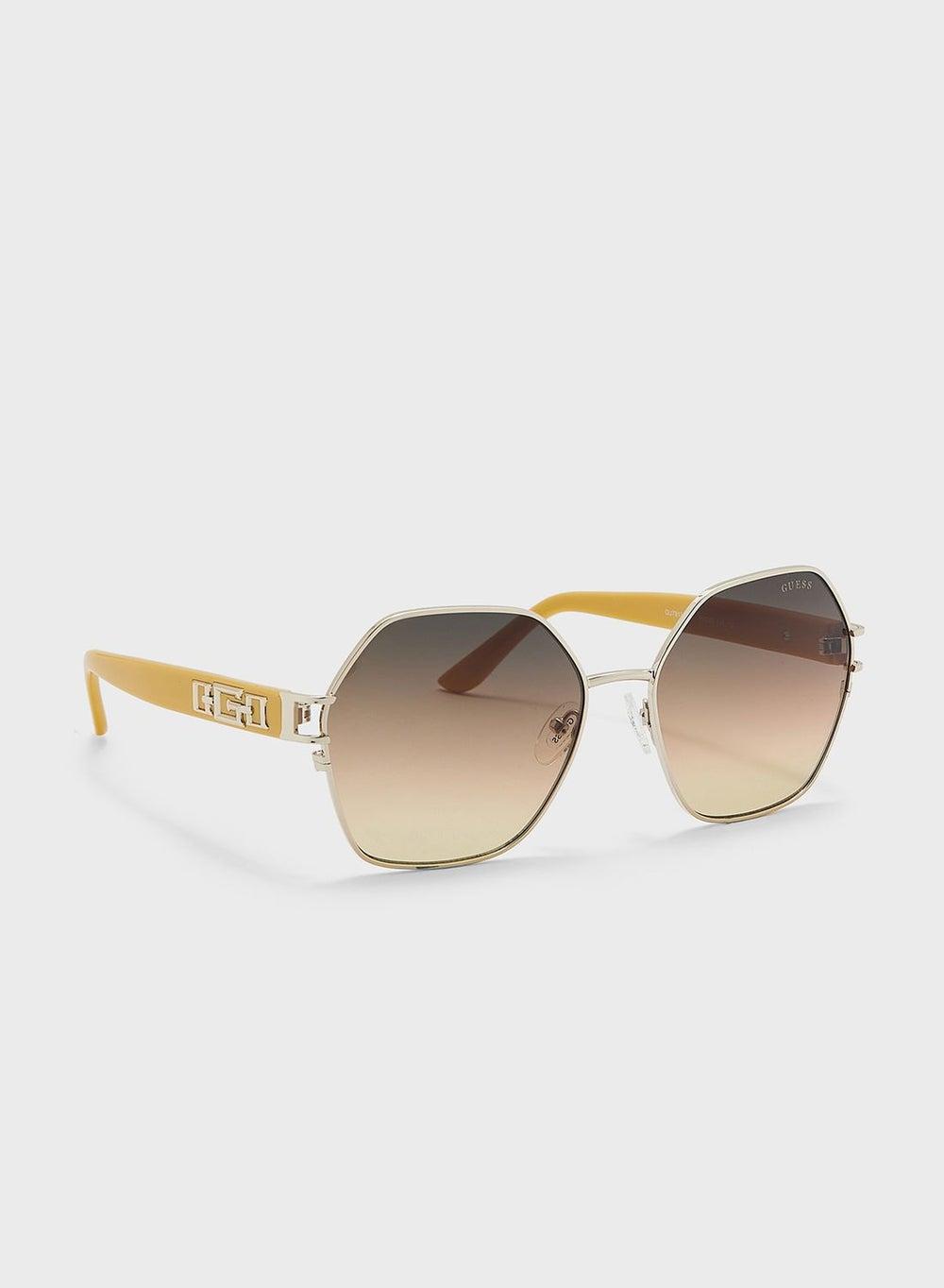 GUESS Chic Oversized Sunglasses for Women - Image 1