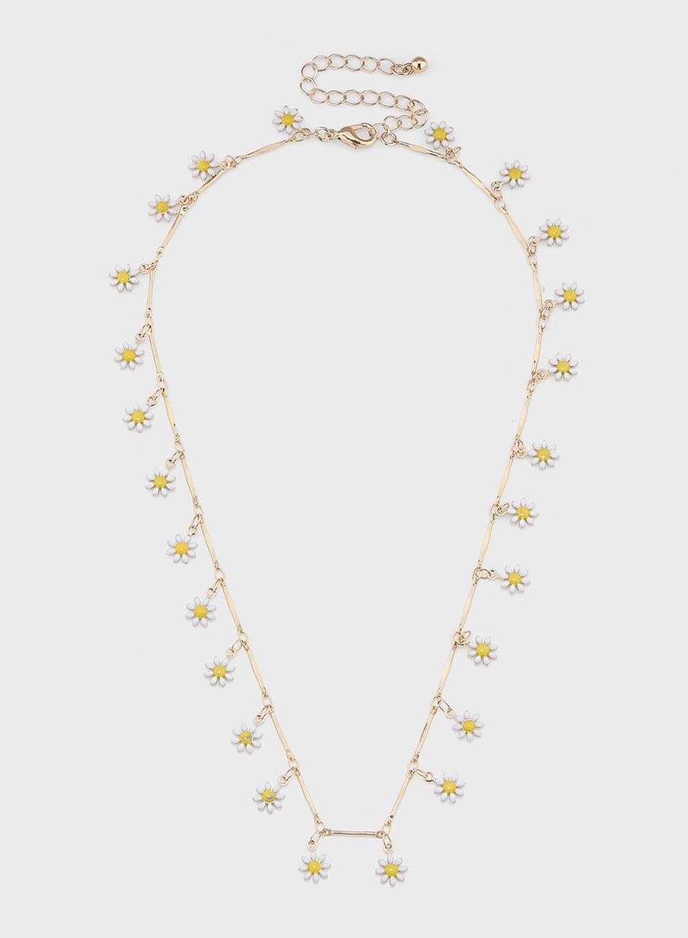 Ginger Daisy: Enchanting Floral Necklace for Women - Image 1