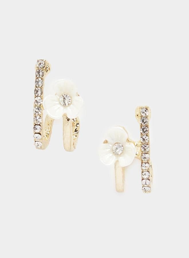 Styli Floral Elegance - Chic Earrings for the Modern Woman - Image 1