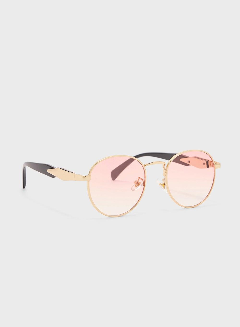 Ginger Round Lens Sunglasses for the Fashion-Forward Woman - Image 1
