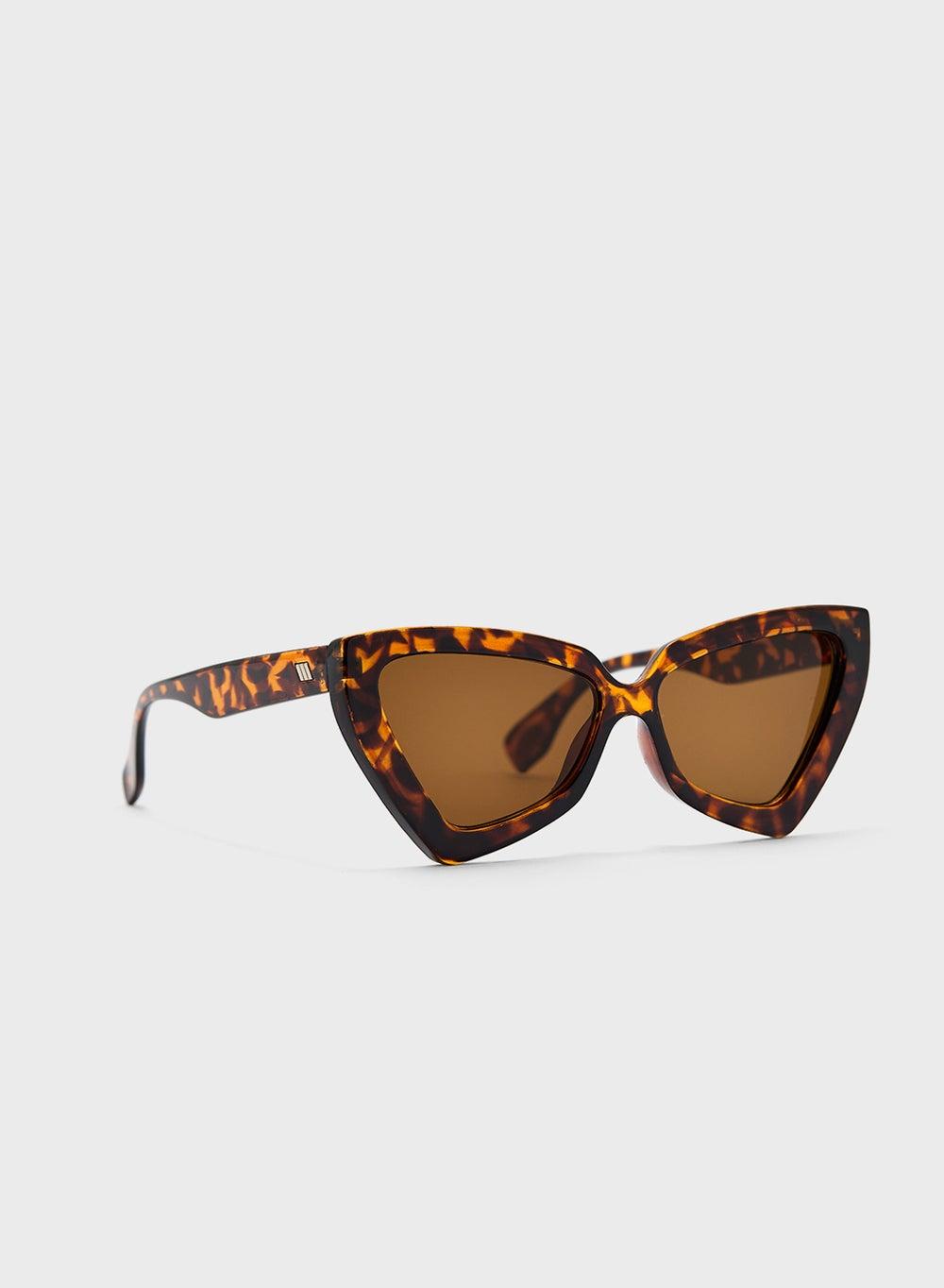 ELLA Chic Oversized Cat Eye Sunglasses for Women - Image 1