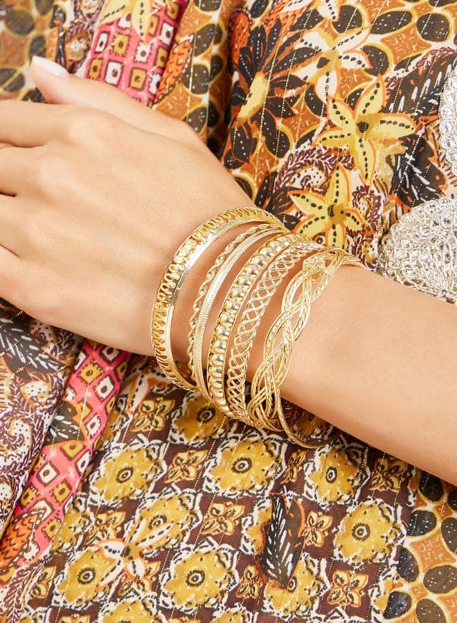 Styli Women's Chic Textured Bracelet Set of 7 - Image 1