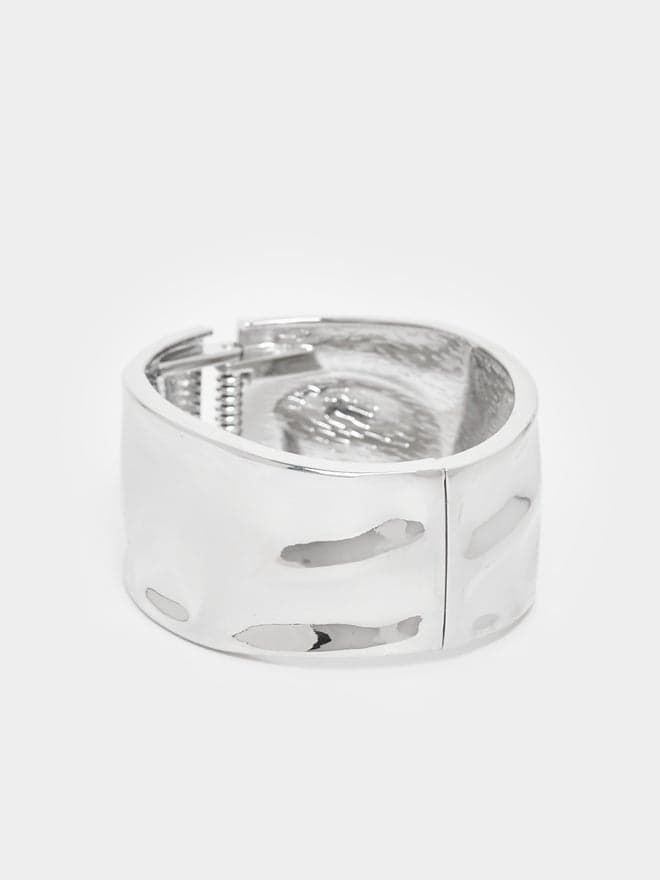 Elegant Styli Metallic Thick Cuff Bracelet for Women - Image 1