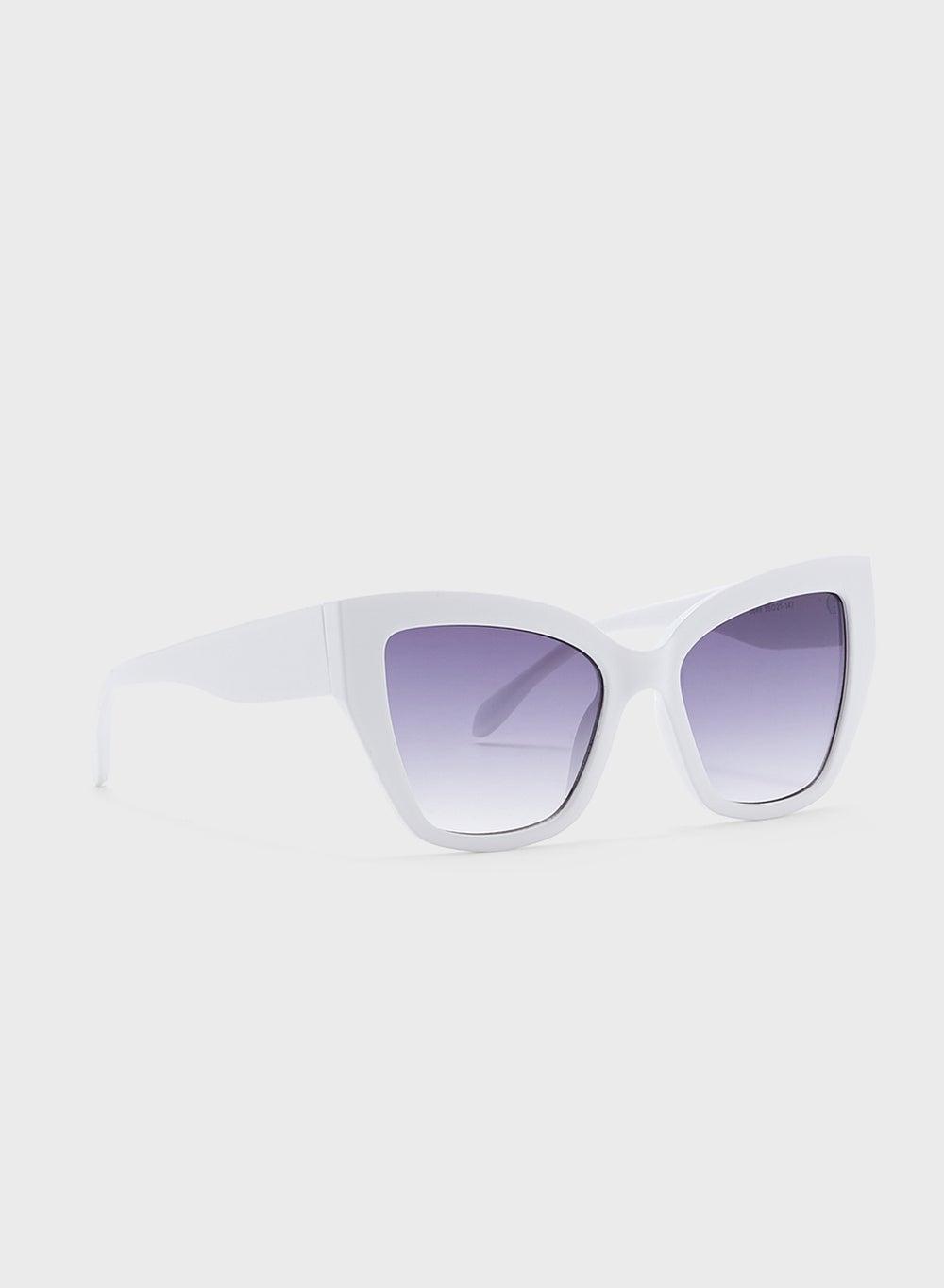 ELLA Chic Cat Eye Sunglasses for Fashion-Forward Women - Image 1