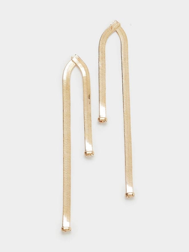 Elegant Styli Snake Chain Dangle Earrings: Modern Elegance - Image 1