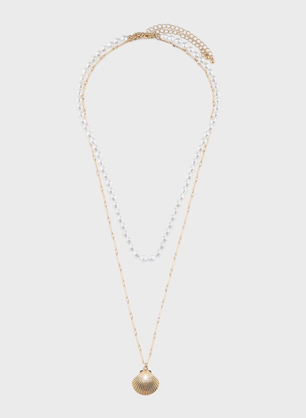 Ginger Elegance: Layered Shell Pendant & Pearl Necklace - Image 1