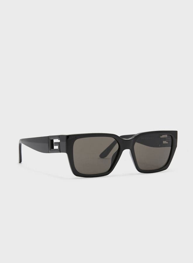 GUESS Elegant Rectangle Women's Sunglasses - Image 1