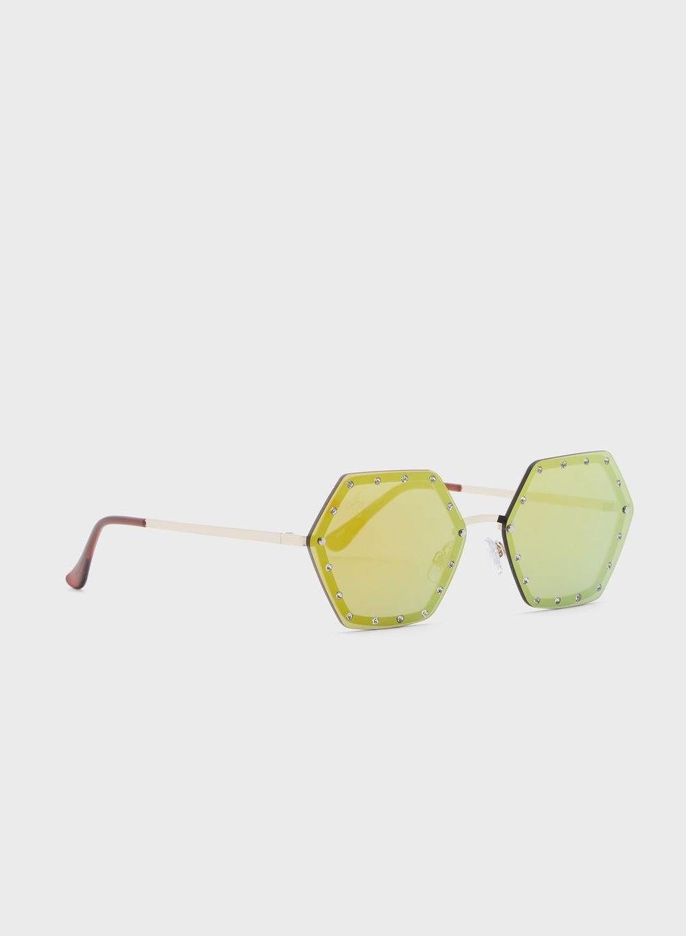 Jeepers Peepers Luxe Hexagon Sunglasses for Stylish Protection - Image 1