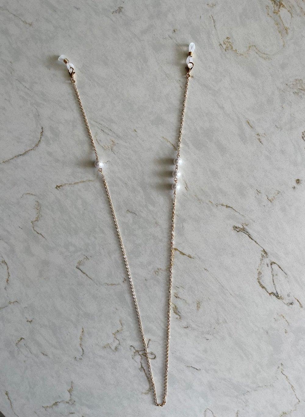 Anita's 4 Pearls Elegant Sunglasses Chain for Chic Women - Image 1